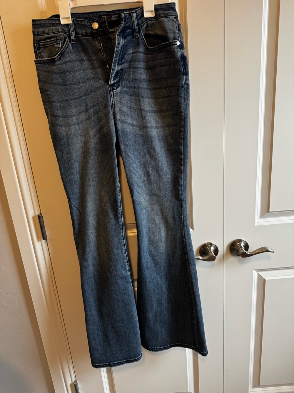 Women’s Judy Blue Dark Blue Flared Jeans